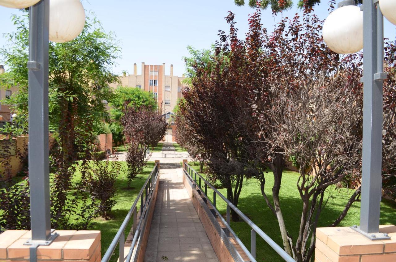 Apartamento Reformado Parking Gratis Sevilla Exterior foto